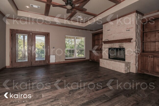 Building Photo - 7402 Ledgestone Dr.