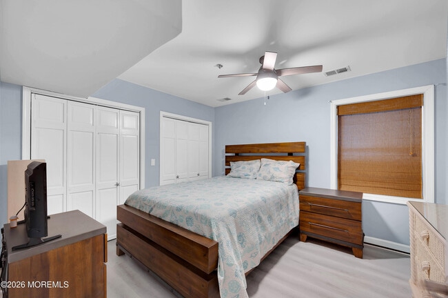 Building Photo - 15 E Tuna Way