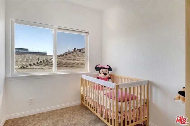 Building Photo - 7937 W 80th St