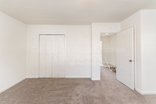 Building Photo - 3822 Keller Ave