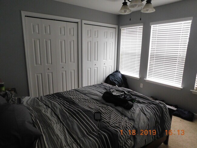 Building Photo - 500 S Bull St