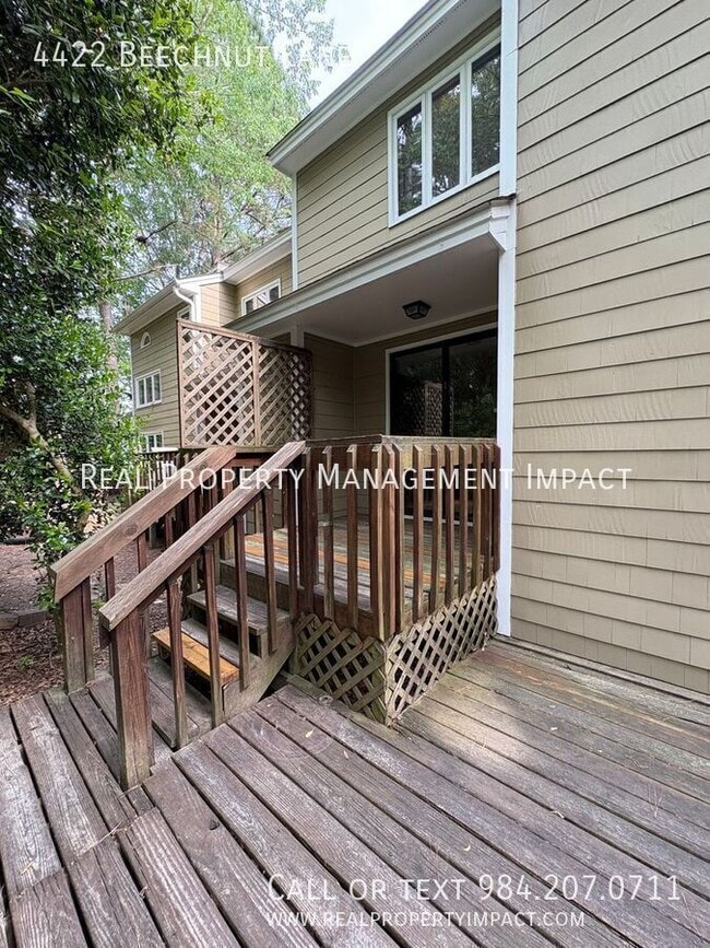 Building Photo - 4422 Beechnut Ln