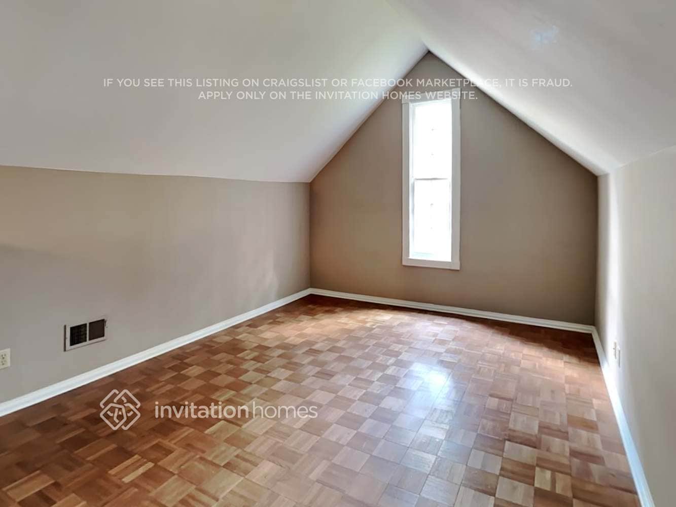 Building Photo - 3215 Revere Cir