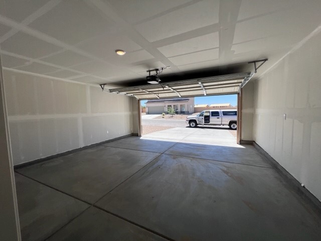 garage door with opener - 5545 S Havasu Creek Rd