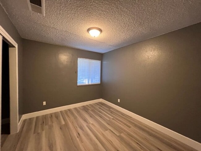Building Photo - Coming Soon!