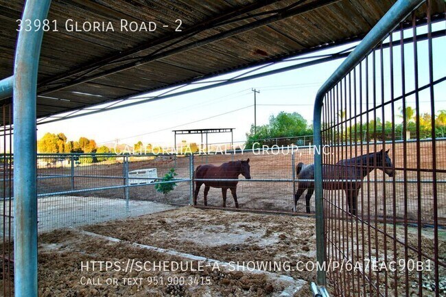 Building Photo - 33981 Gloria Rd