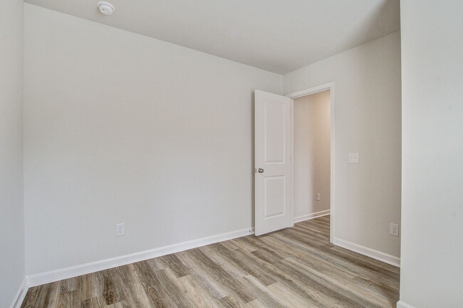 Building Photo - 4111 Rising Tide Dr