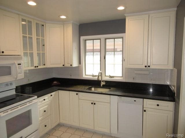 Building Photo - 322 Catalpa Dr
