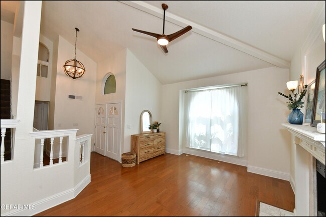 Building Photo - 1857 Ralph Janes Pl