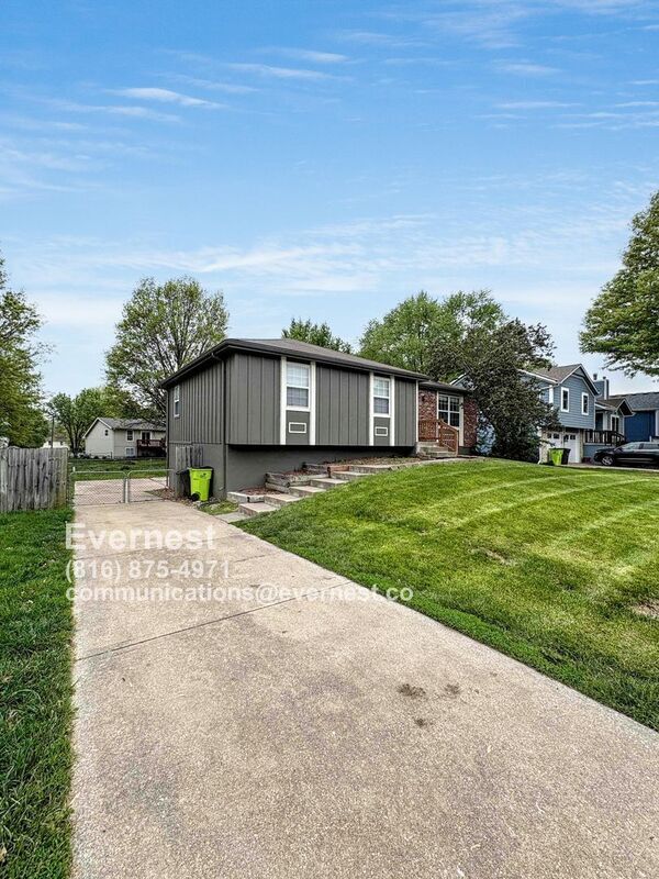 Building Photo - 509 Kenneth Ln