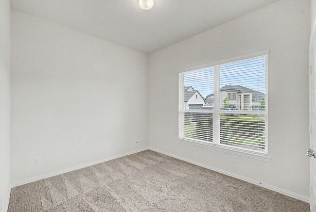Building Photo - 15404 Bicknells Thrush Ct