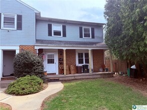 Building Photo - 1814-1818 Livingston St