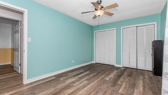 Building Photo - 4070 Long Line Ln