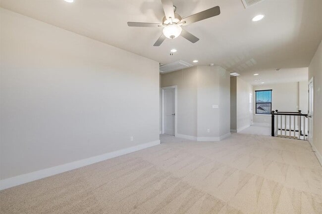 Building Photo - 509 Baylee Love Ln E