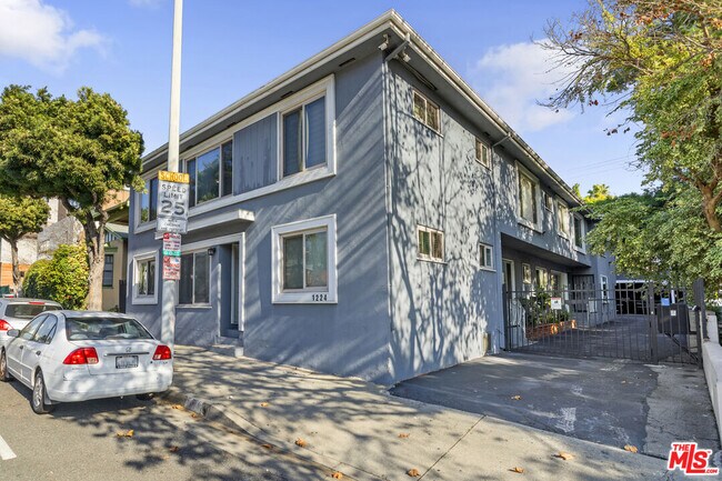 Building Photo - 1224 N Fairfax Ave