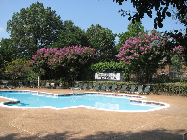 Edgewater Apartments - Memphis, TN | Apartment Finder