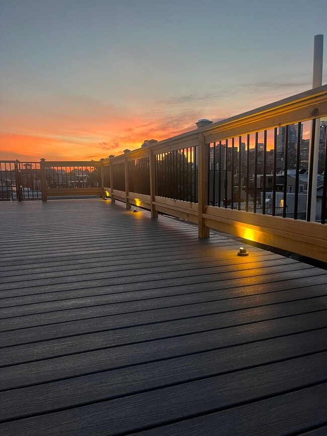 Building Photo - 620 S 8th St