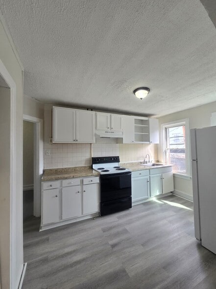 Building Photo - 1419 Princeton Ave
