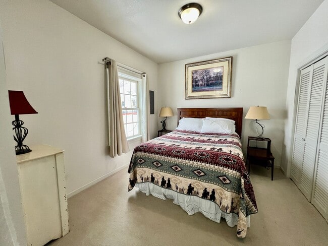 Building Photo - Rural Home for Rent in the Country