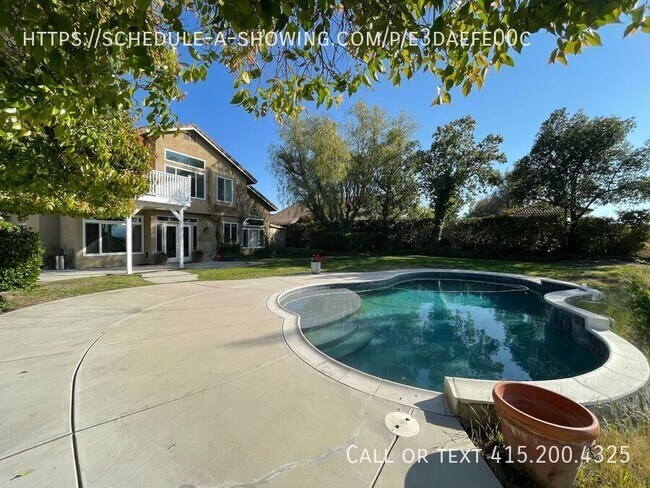 Building Photo - 40659 Kona Ct
