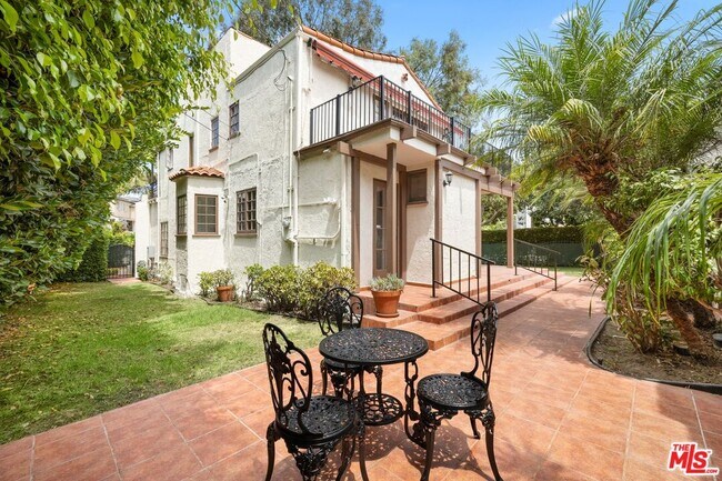 Building Photo - 2980 Haddington Dr