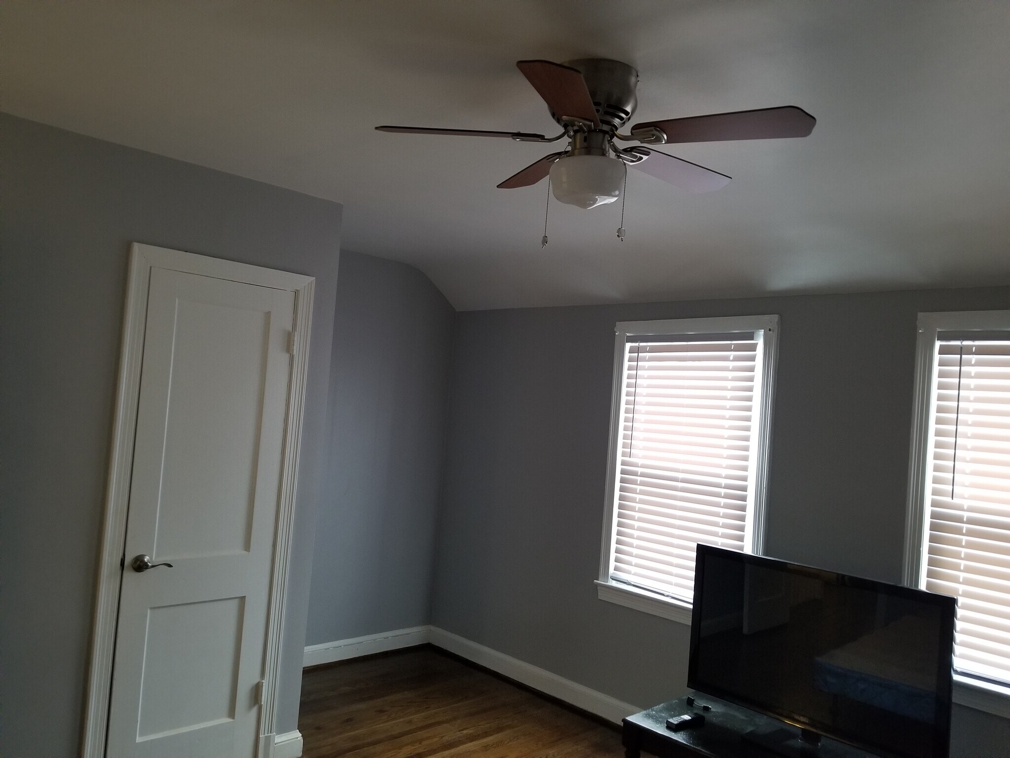 Bedroom 1 - 118 Forrester St SW