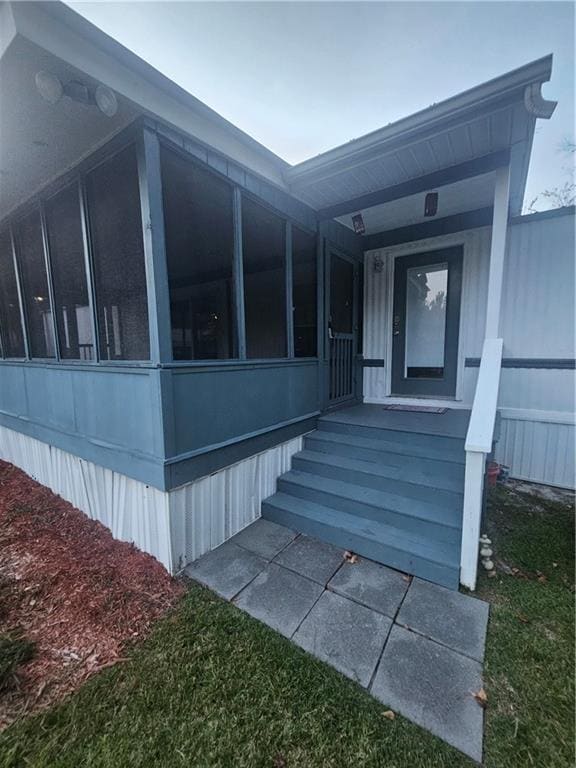 Building Photo - 1201 Floyd Dr NE