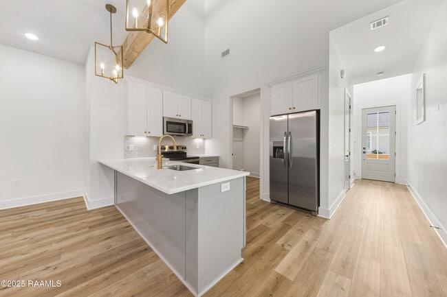 Building Photo - 119 Mayberry Grv St