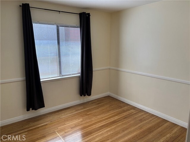 Building Photo - 831 Carob St
