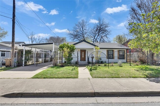 Primary Photo - 2713 Lyons Rd