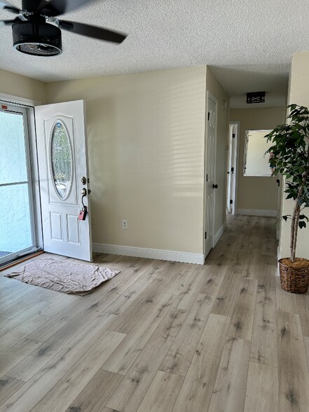 Building Photo - 437 Via Palermo Ct