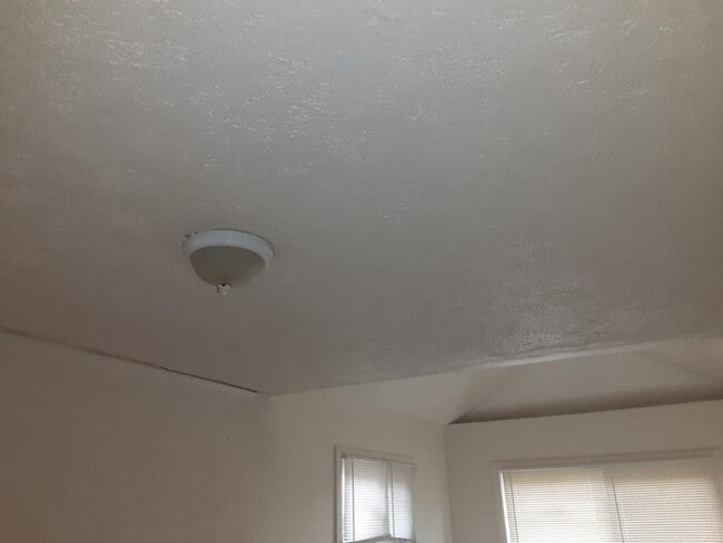 Building Photo - 15804 Indiana St