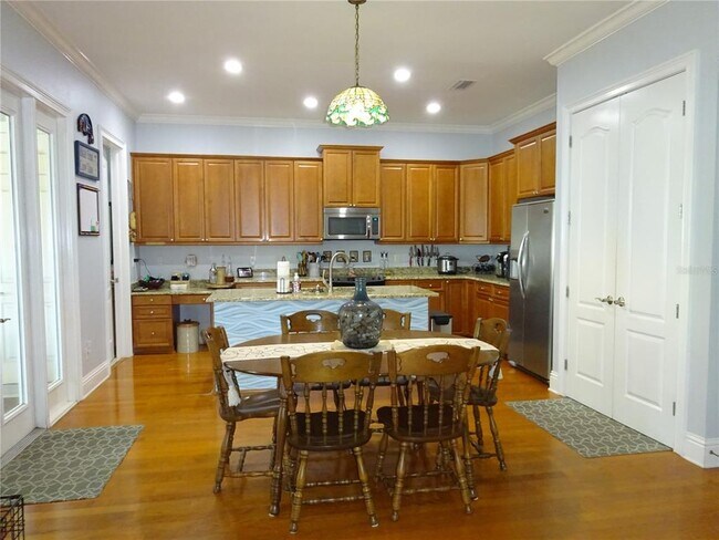 Building Photo - 4003 Southernwood Ct