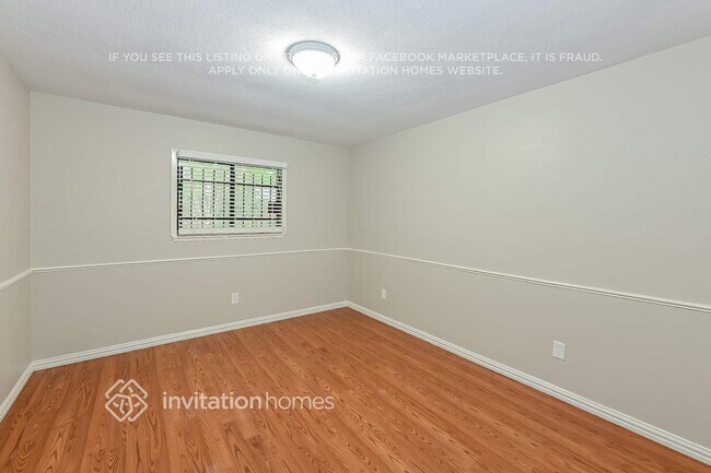 Building Photo - 2806 Killdeer Ln