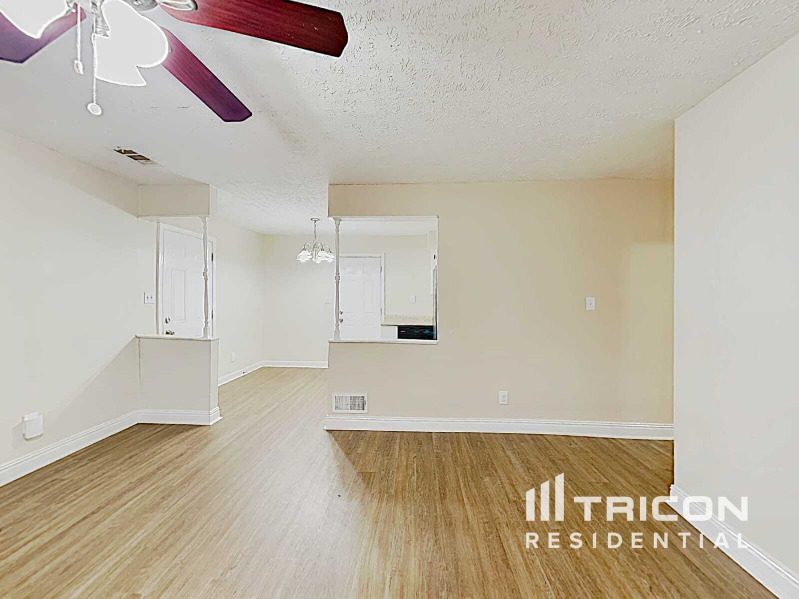 Building Photo - 3151 Ridgecrest Dr
