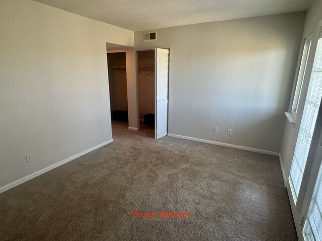 Building Photo - 177 W Mariners Cay Dr