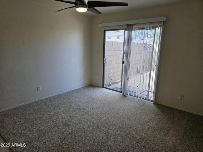 Building Photo - 1223 E Baker Dr