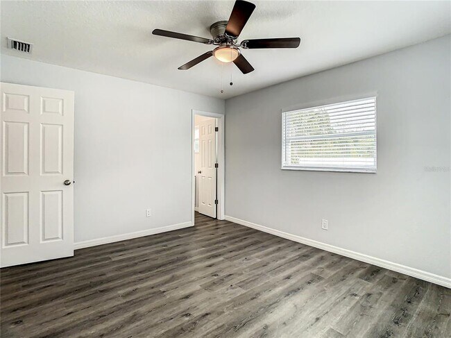 Building Photo - 2918 46th Ave S