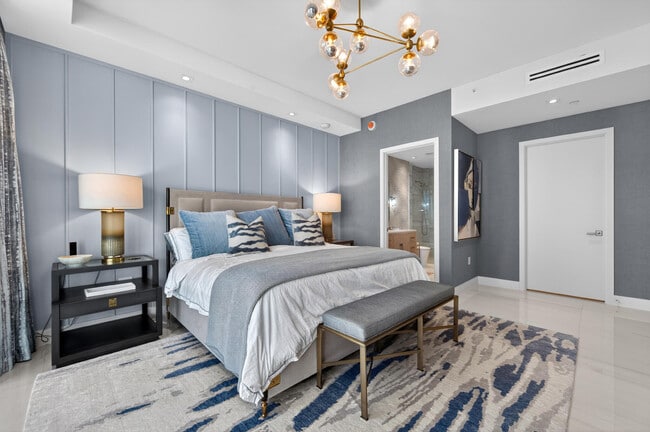 Building Photo - 3100 N Ocean Dr