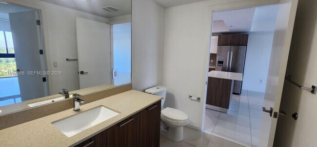 Building Photo - 5300 Paseo Blvd