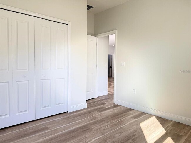 Building Photo - 2336 SW 168th Loop