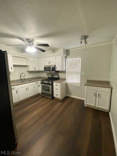 Building Photo - 4207 Wood Ave