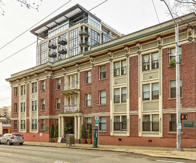 Watermarke 320 Cedar St Seattle WA 98121 Apartment Finder