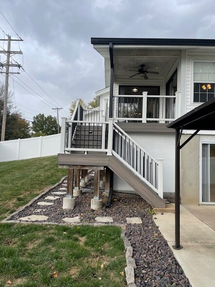 Building Photo - 100 Tara Ridge Ct