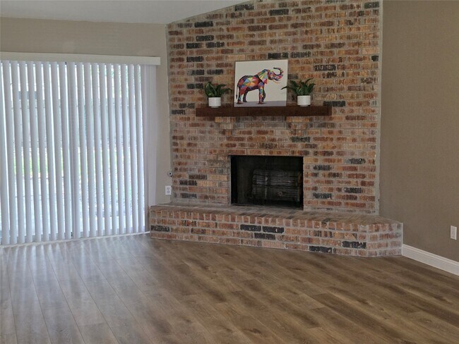 Building Photo - 11350 Raven View Dr