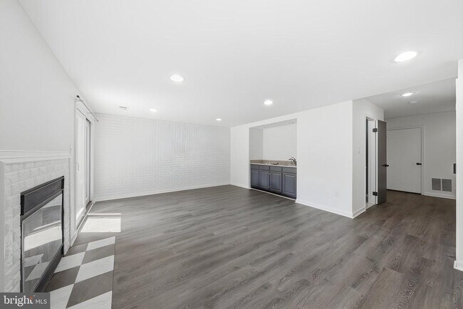 Building Photo - 10153 Turnberry Pl