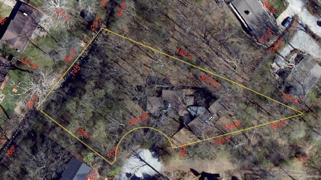 Building Photo - 1424 Bradford Dr