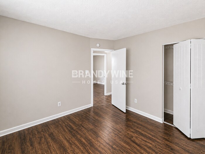 Building Photo - 4720 Edwina Ln SW