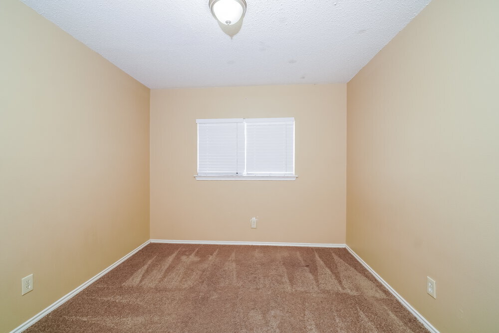 Building Photo - 6942 Saharastone Dr