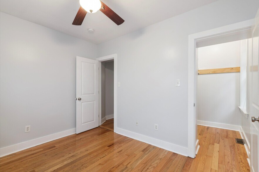 Building Photo - 1703 W Montgomery Ave